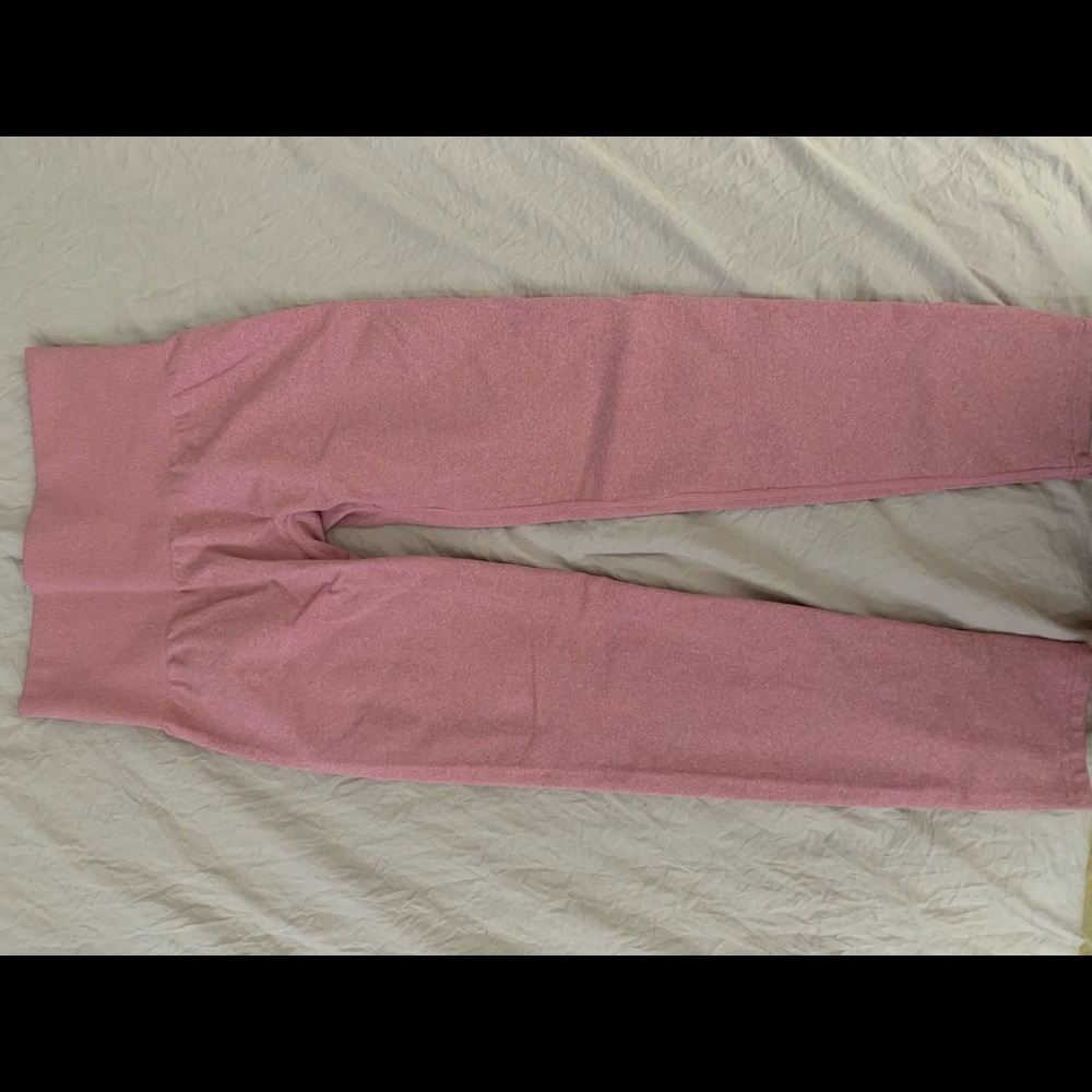 Pink contour nvgtn leggings